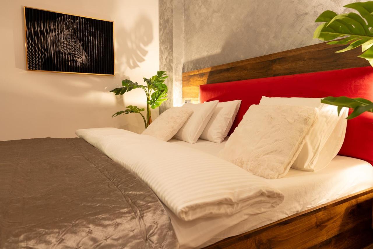 Boutique 17B Aparthotel Sibiu Exterior photo