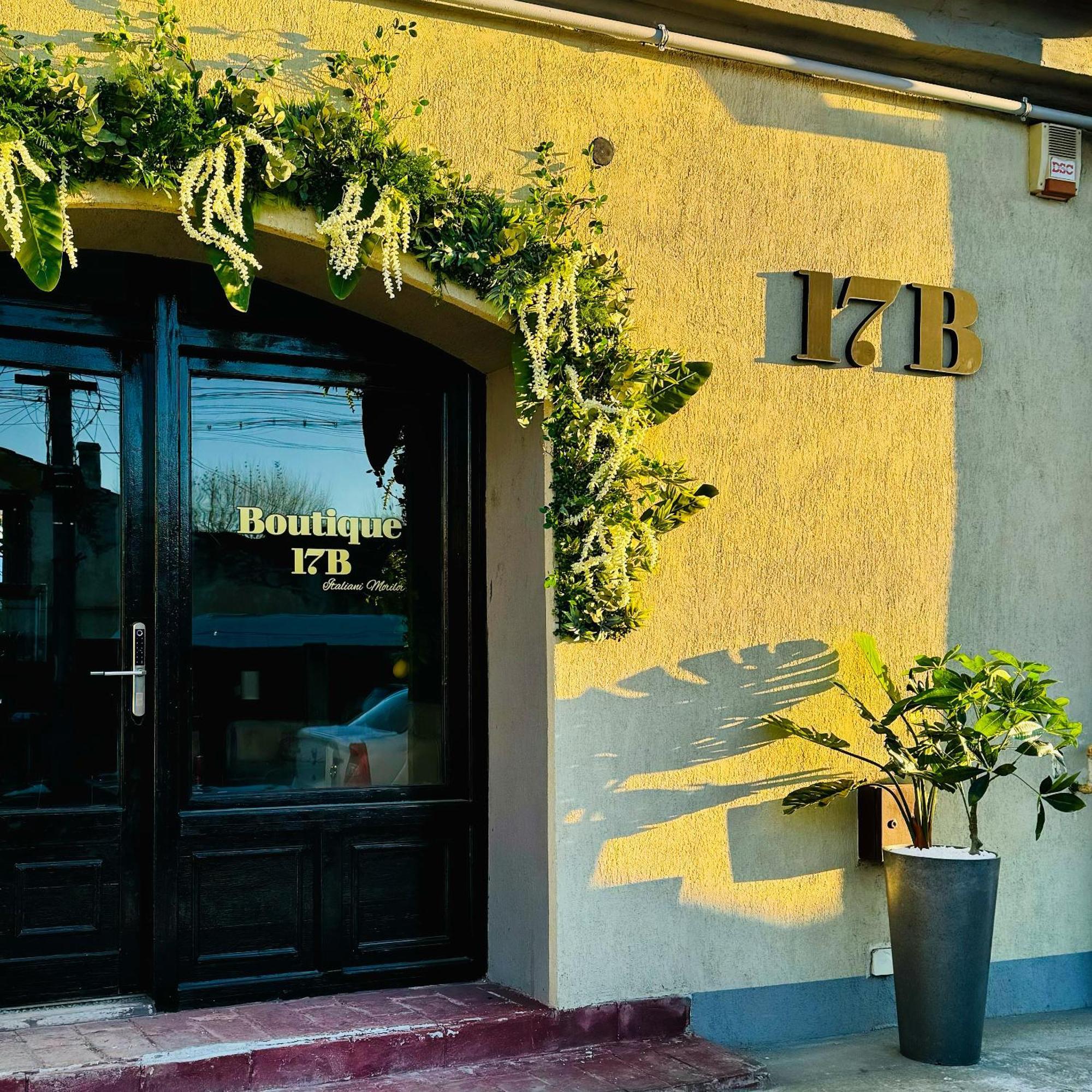 Boutique 17B Aparthotel Sibiu Exterior photo