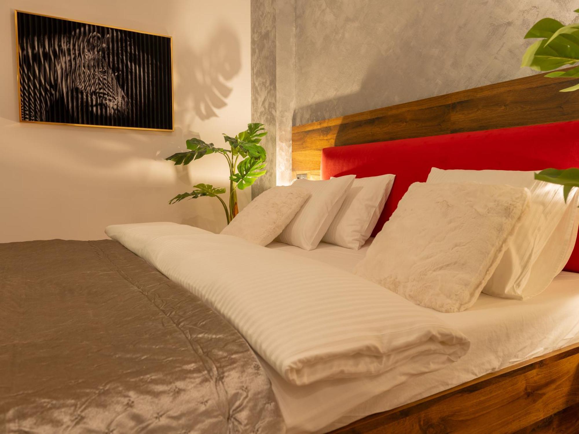 Boutique 17B Aparthotel Sibiu Exterior photo